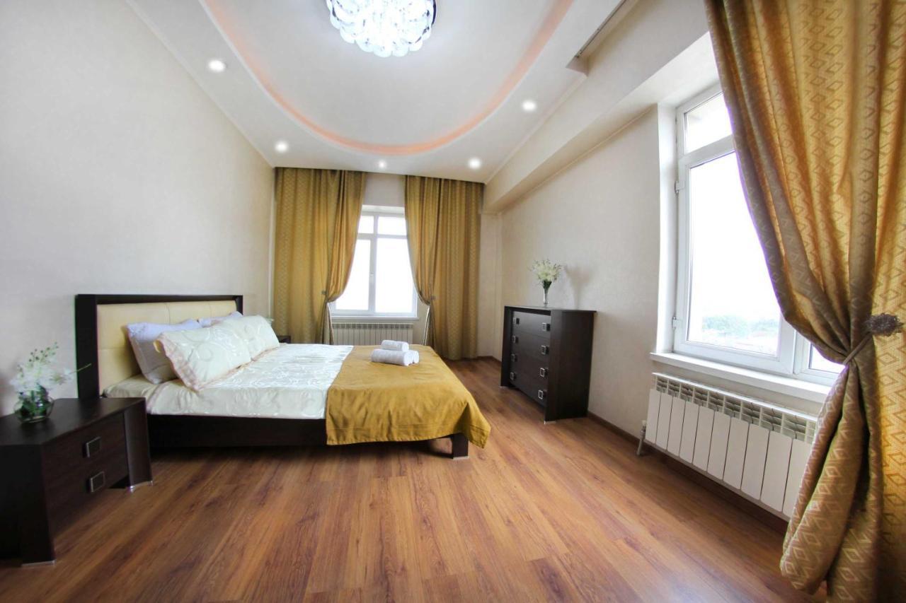 Razmestim В Жк Дуэт Almaty Exterior foto