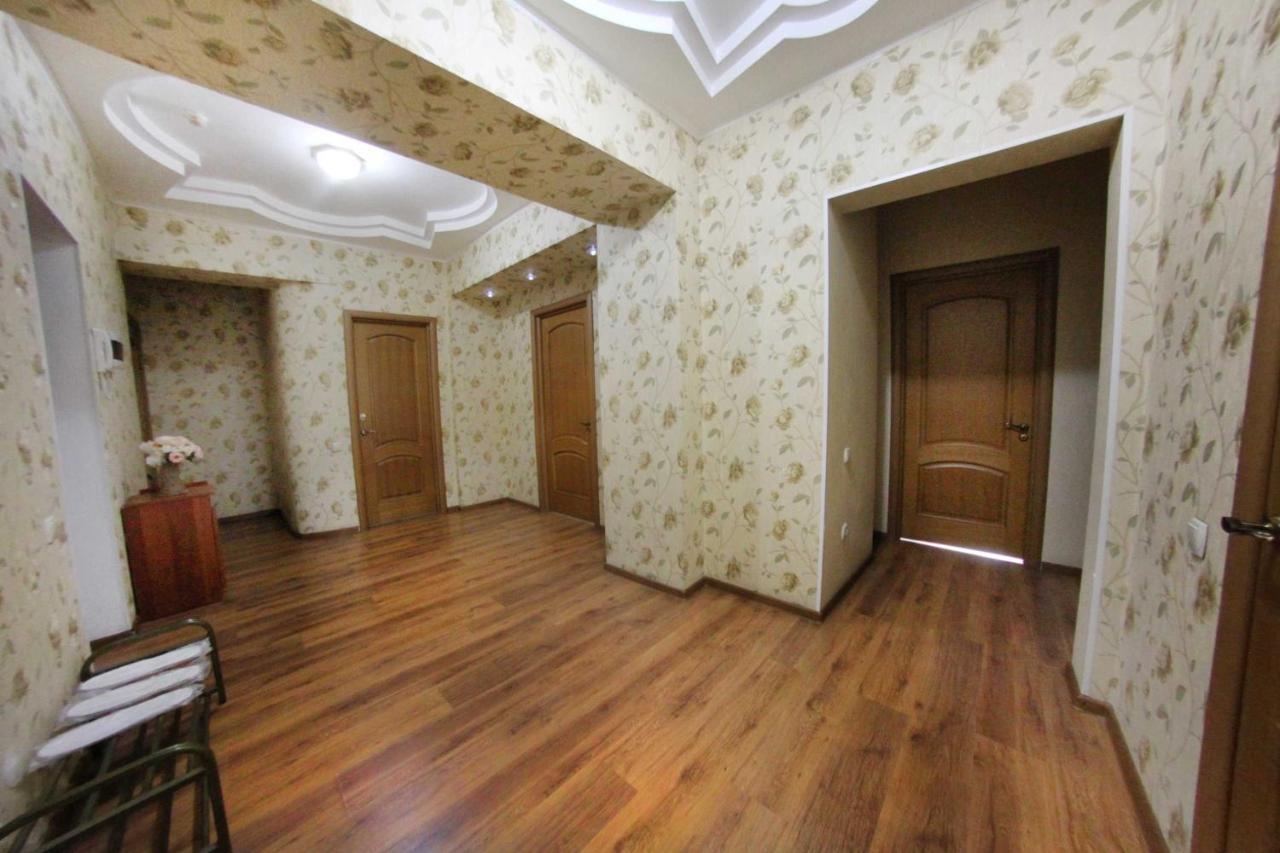 Razmestim В Жк Дуэт Almaty Exterior foto